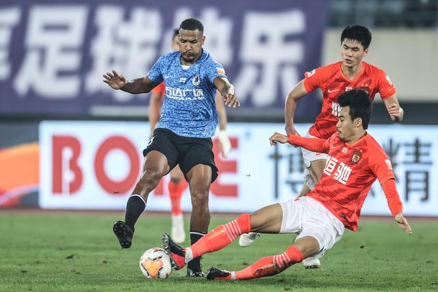 亚历山大31分塞克斯顿31分 雷霆终结爵士6连胜